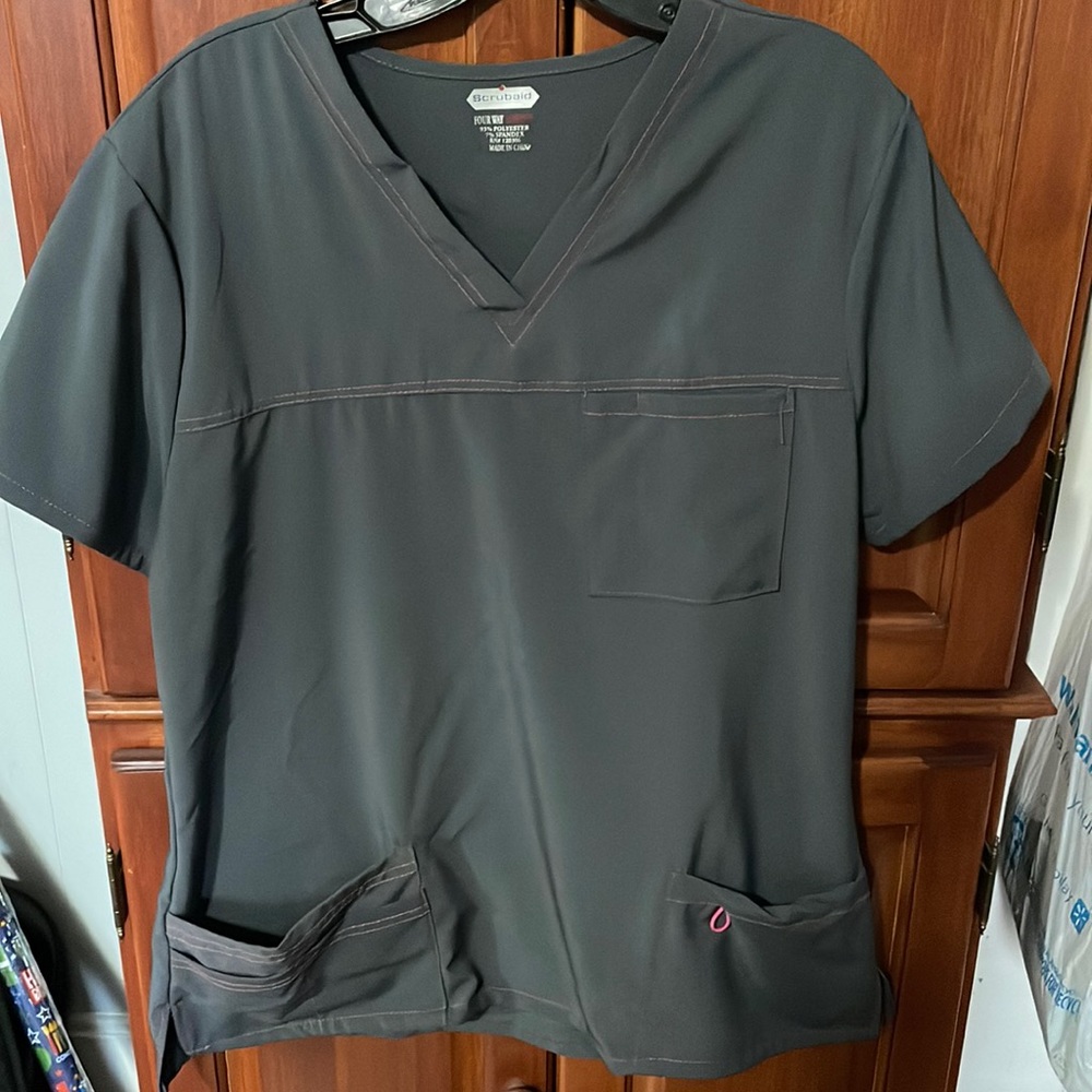Grey and pink scrub top